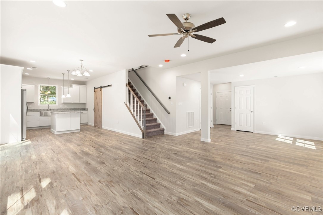 208 Sea Cliff Dr