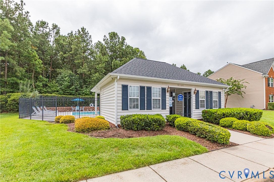 8316 Creekside Meadow Way