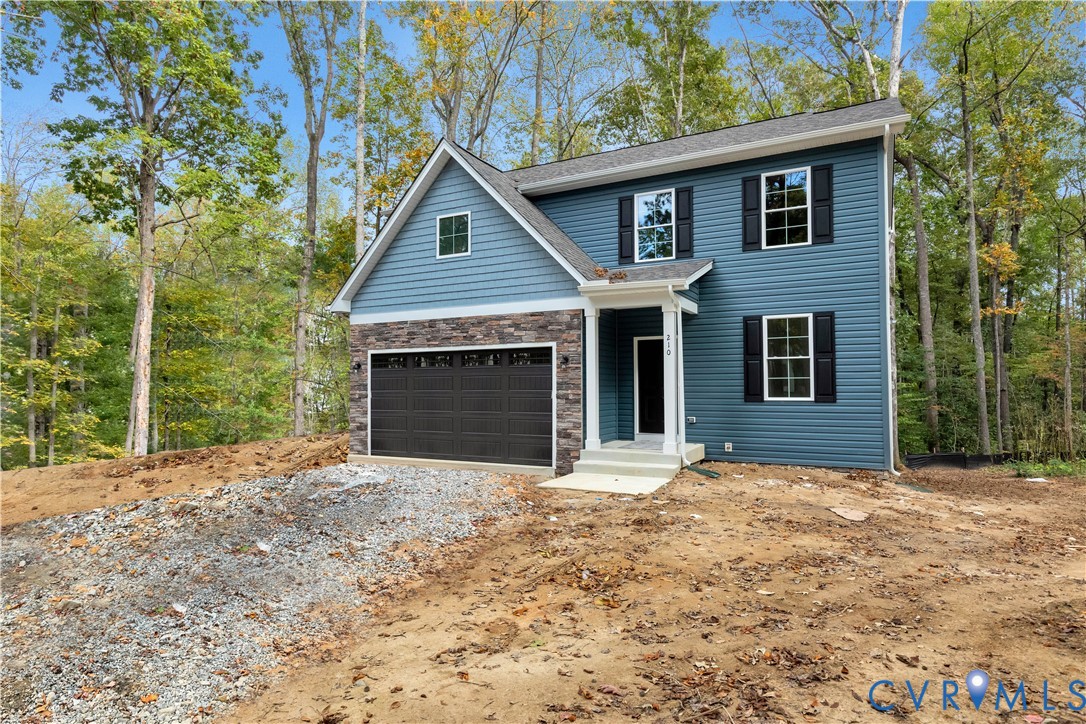 210 Hollyside Dr