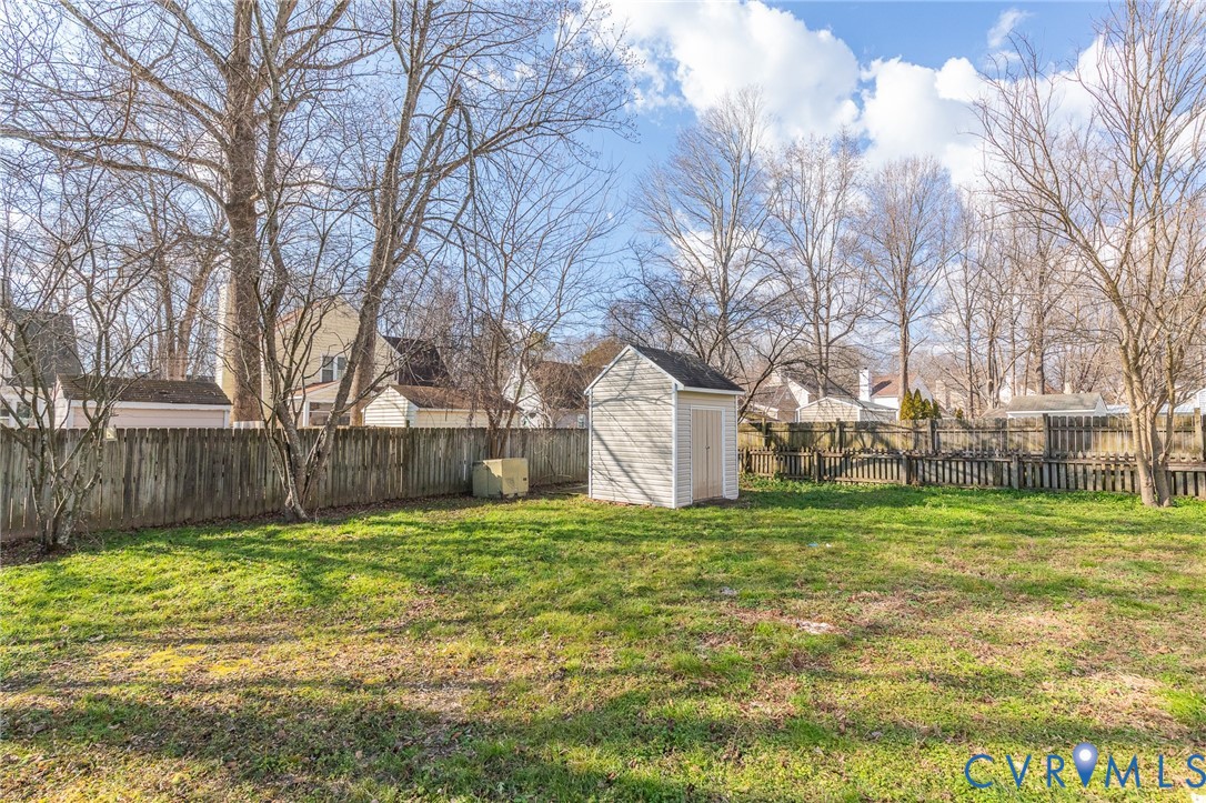 7403 River Pine Dr