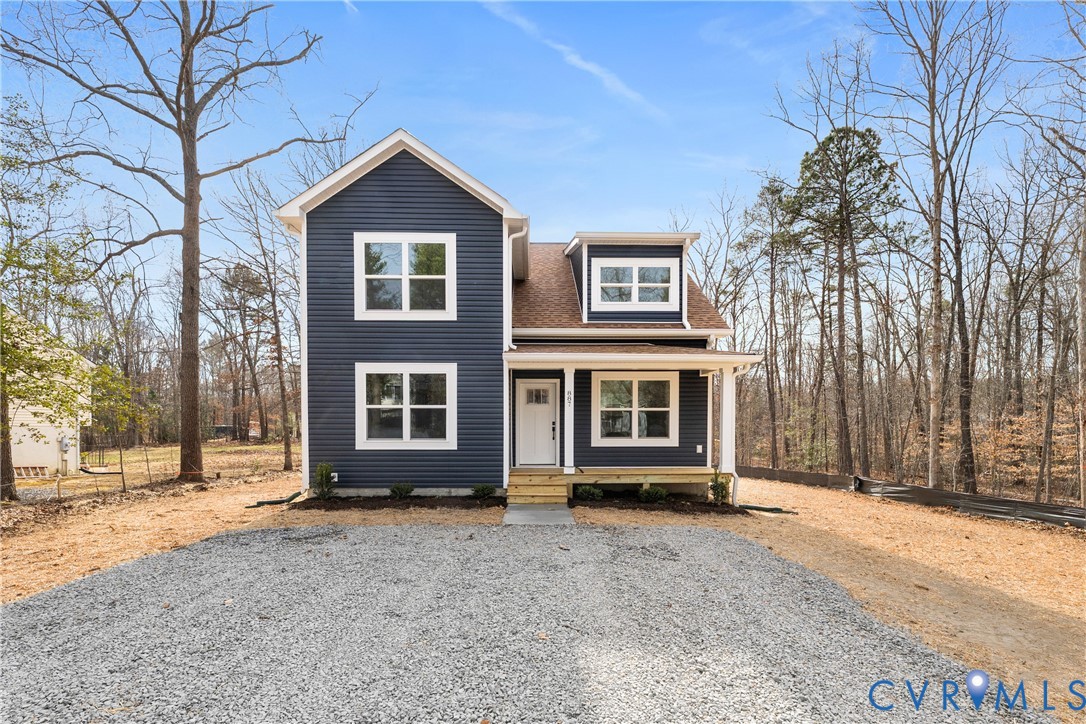 887 Campers Ln
