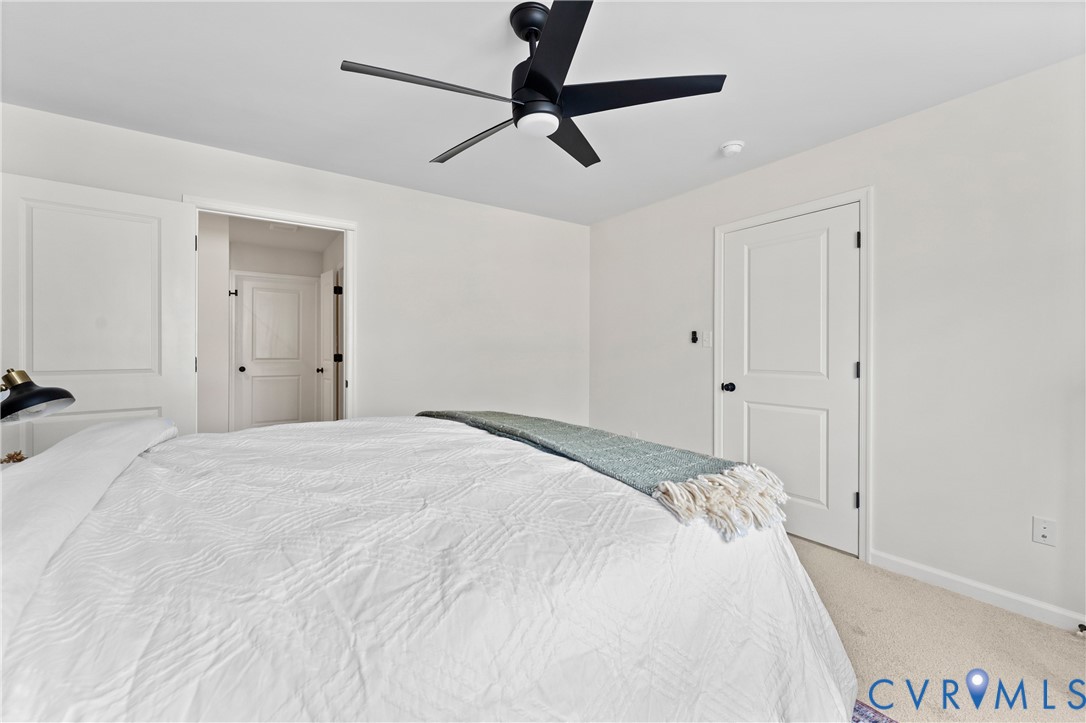 887 Campers Ln