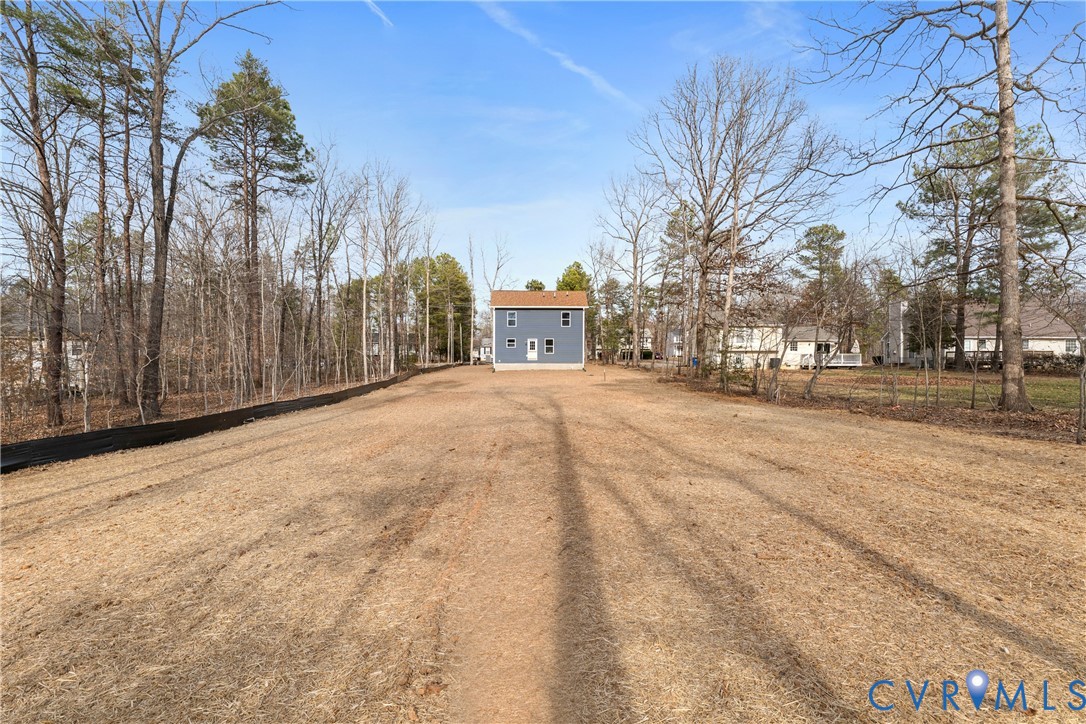 887 Campers Ln