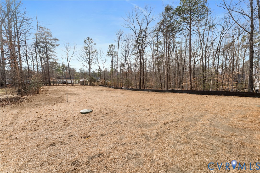 887 Campers Ln