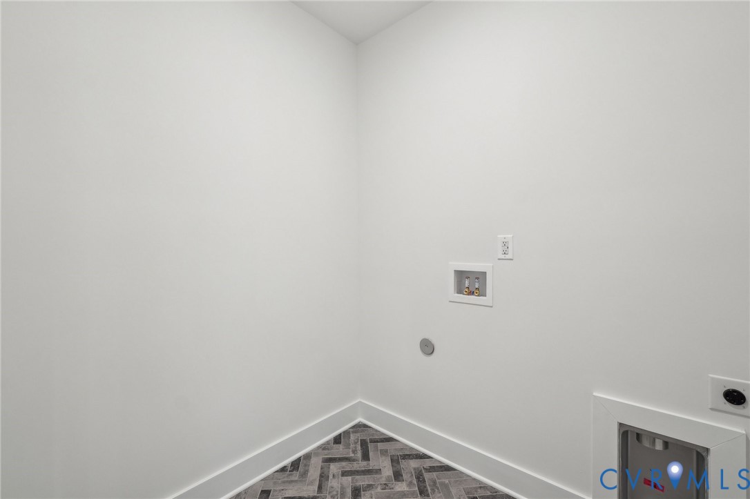 130 Logan Way