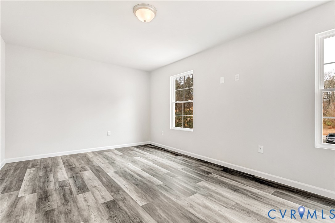 142 Patrick Henry Dr