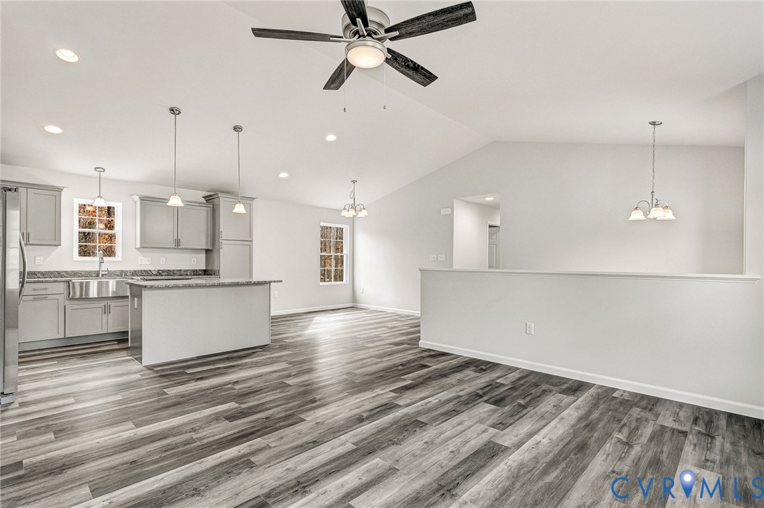 142 Patrick Henry Dr