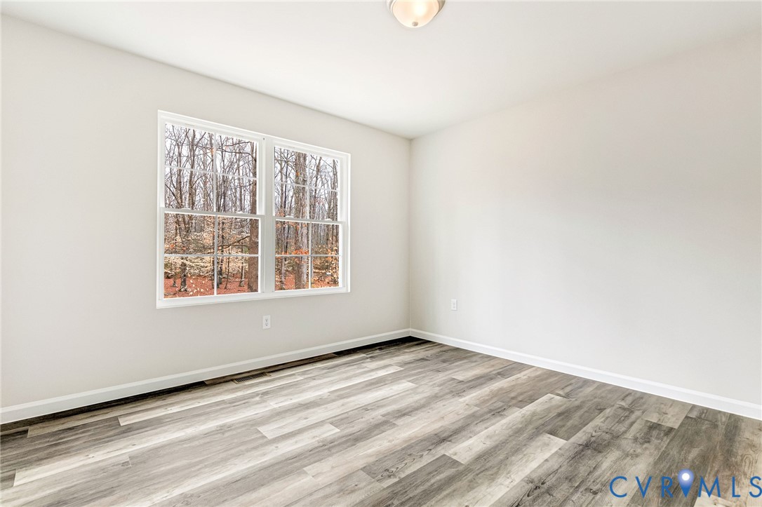 142 Patrick Henry Dr