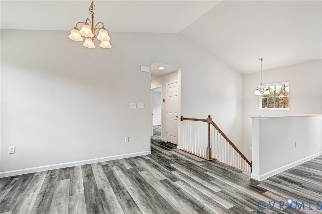 142 Patrick Henry Dr