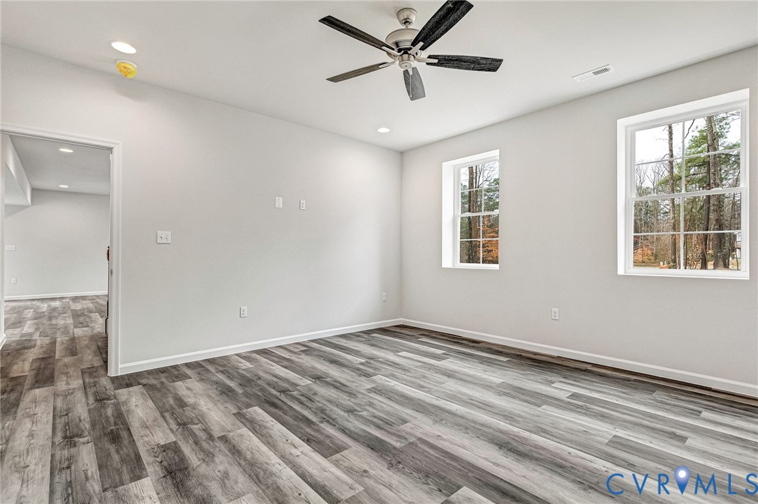 142 Patrick Henry Dr