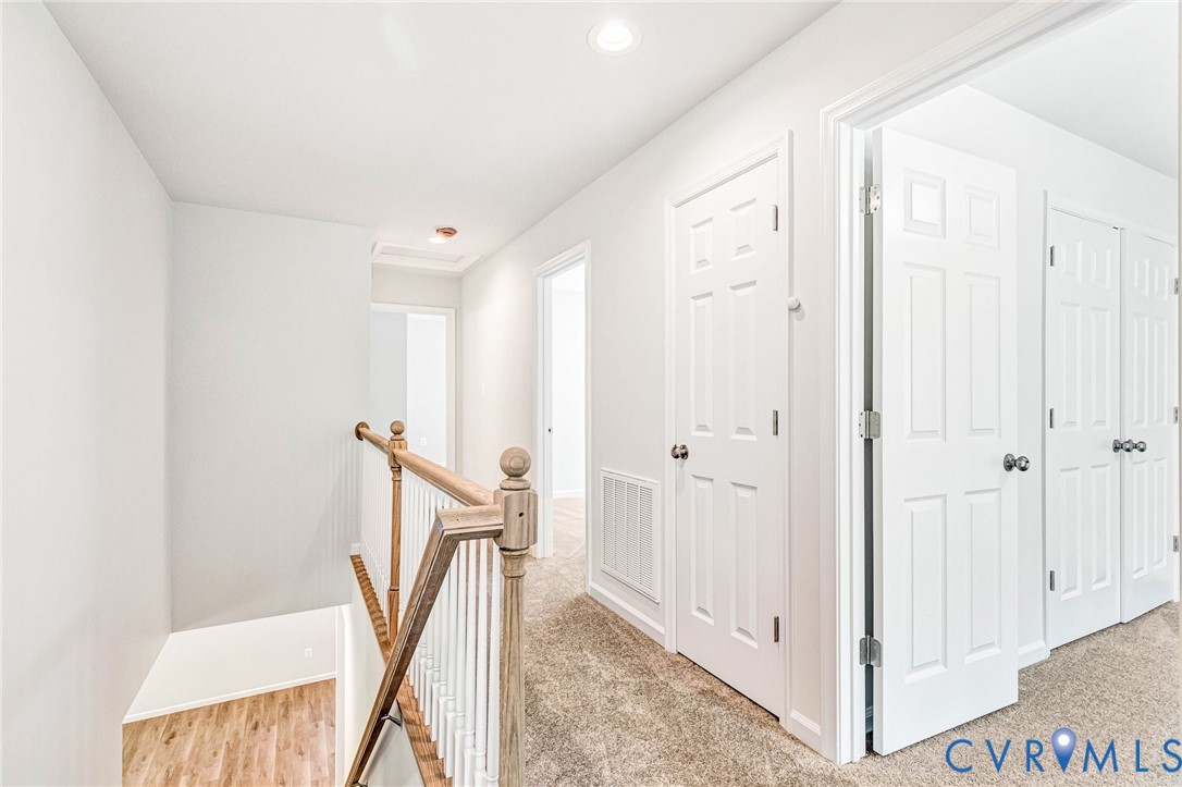 93 Albertson Ct