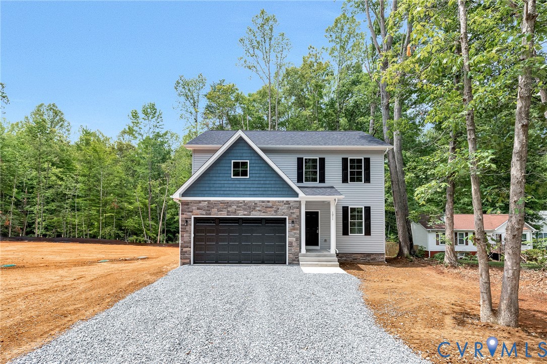1011 Swan Ln