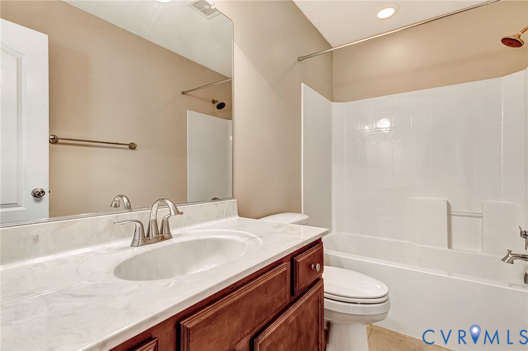 6190 Gary Ln