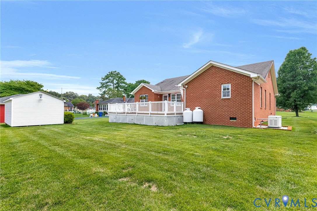 6190 Gary Ln