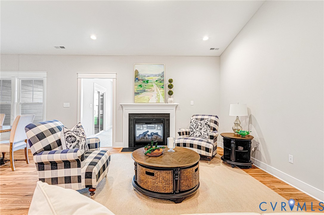 10450 Odette Estate Ln Unit#Q4