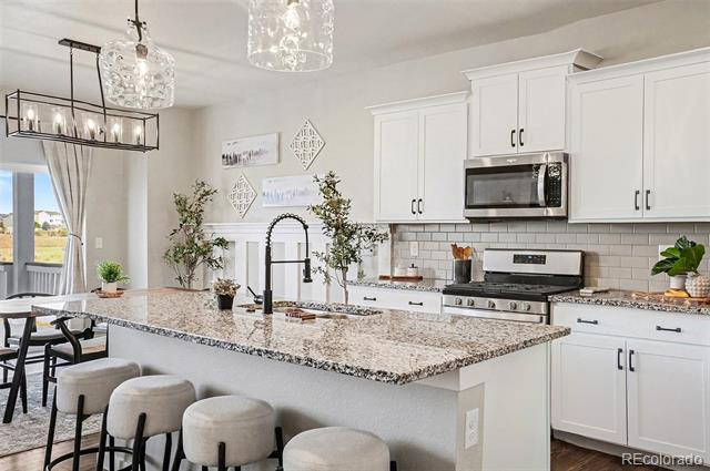 2305 Rosette Lane