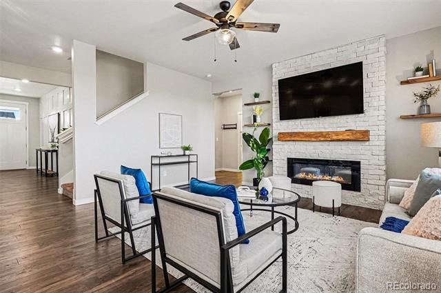 2305 Rosette Lane