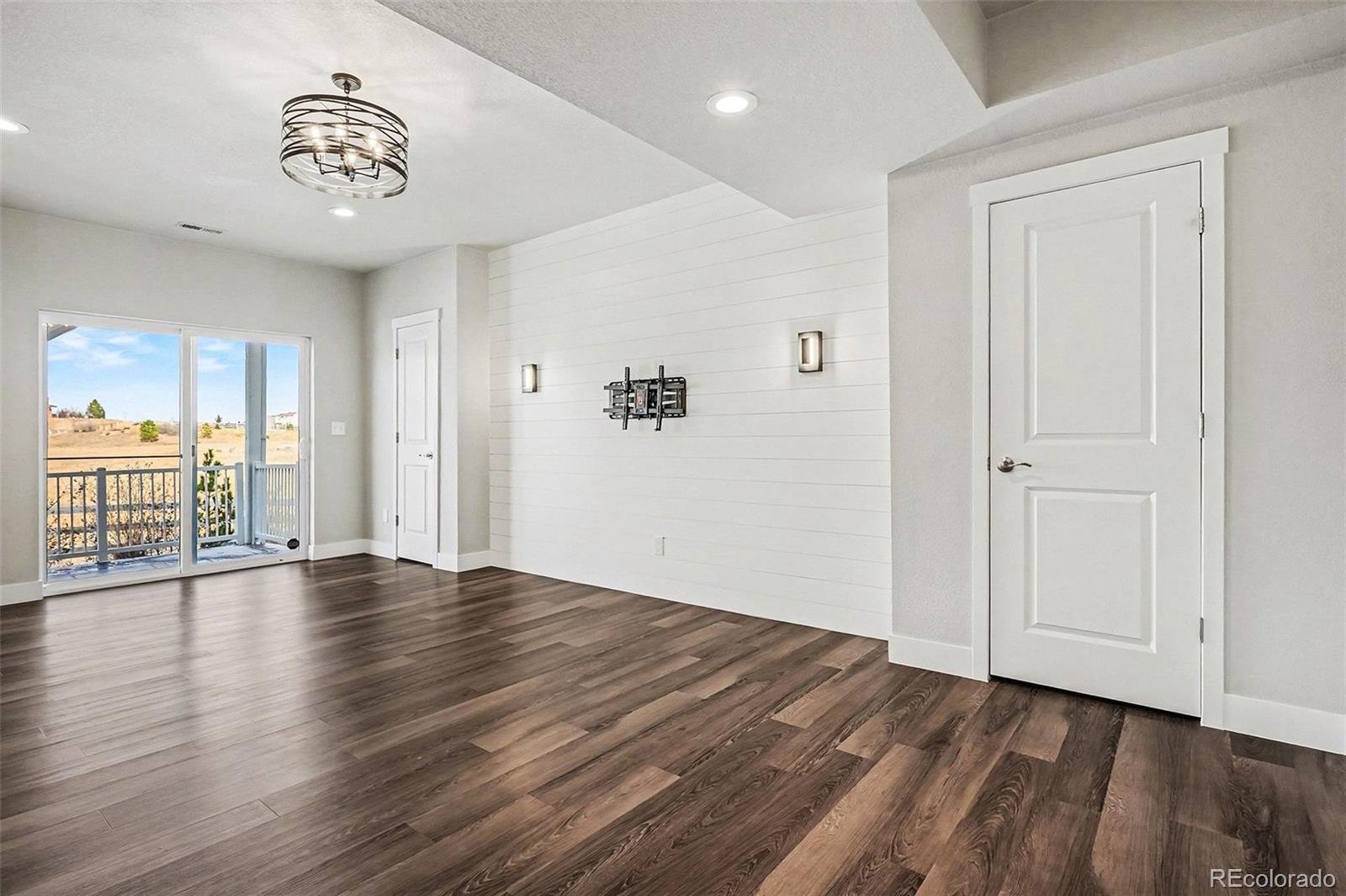 2305 Rosette Lane