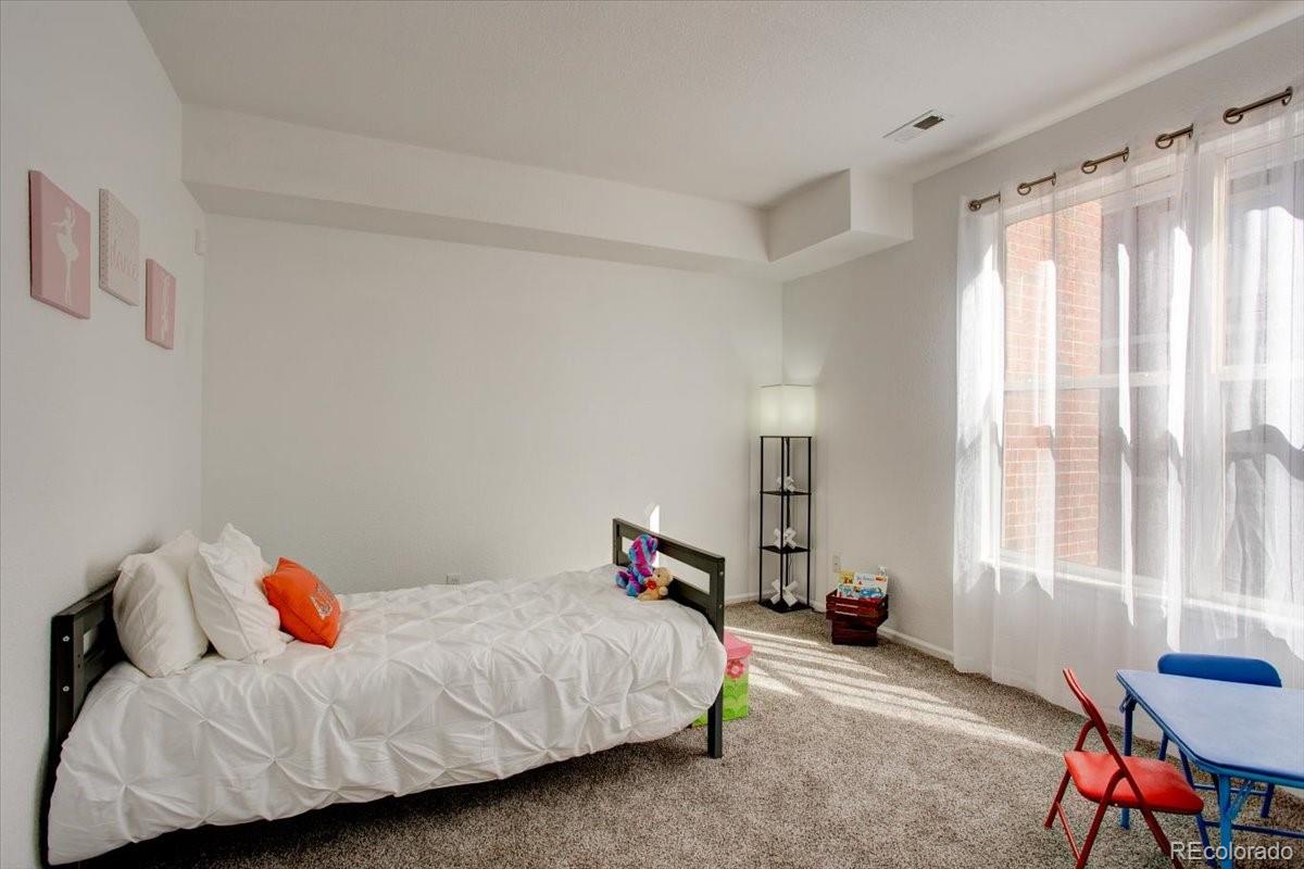14211 E 1st Drive Unit: 202