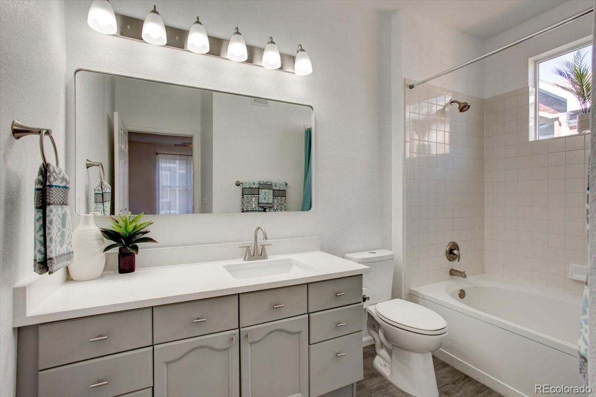 14211 E 1st Drive Unit: 202