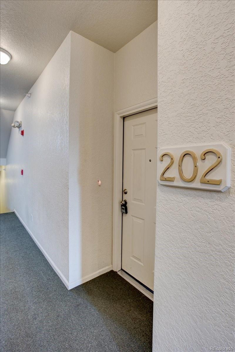 14211 E 1st Drive Unit: 202
