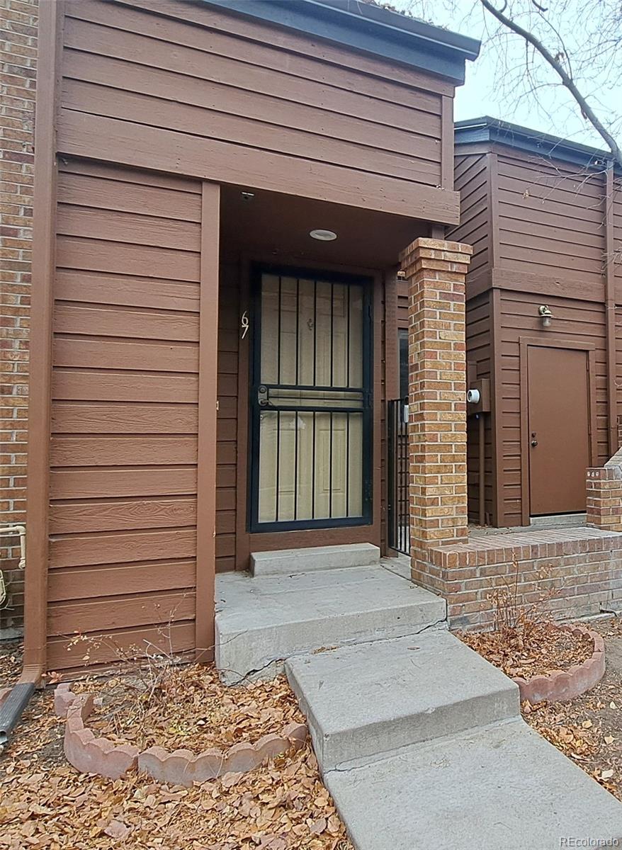 2685 S Dayton Way Unit: 67