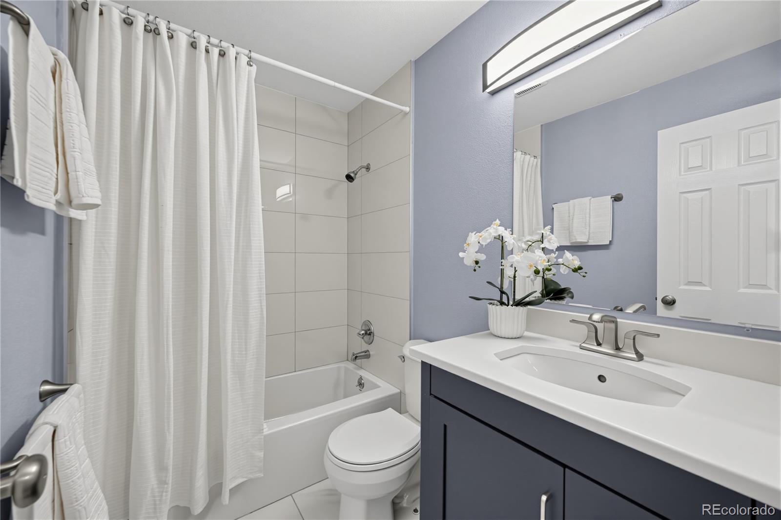 17000 E Ford Drive Unit: 213