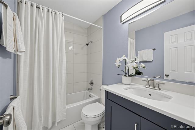 17000 E Ford Drive Unit: 213