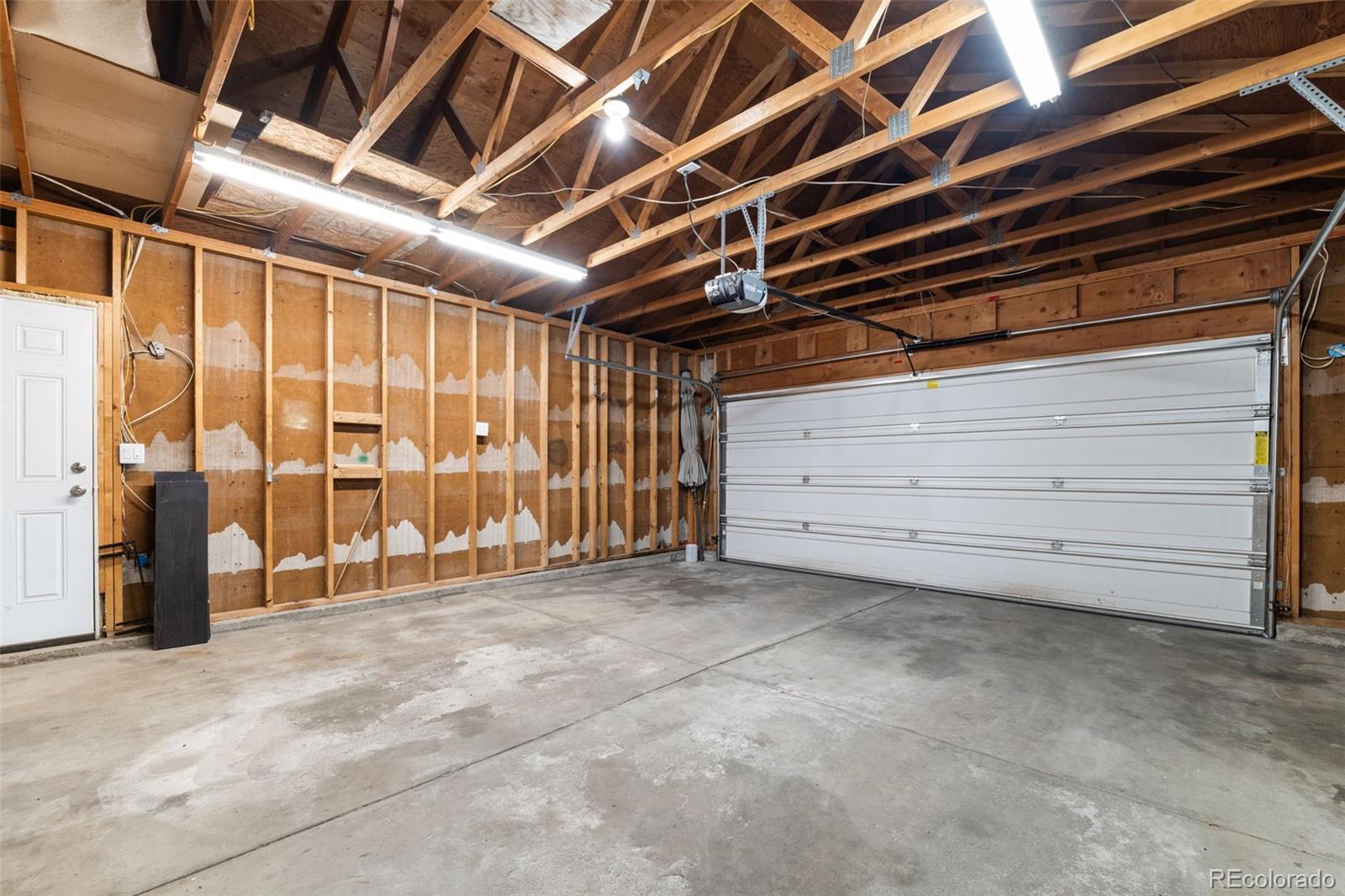 10005 W Warren Drive