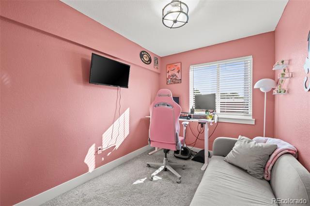 932 S Dearborn Way Unit: 11