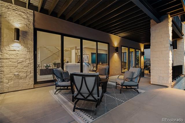 2580 Saddleback Drive
