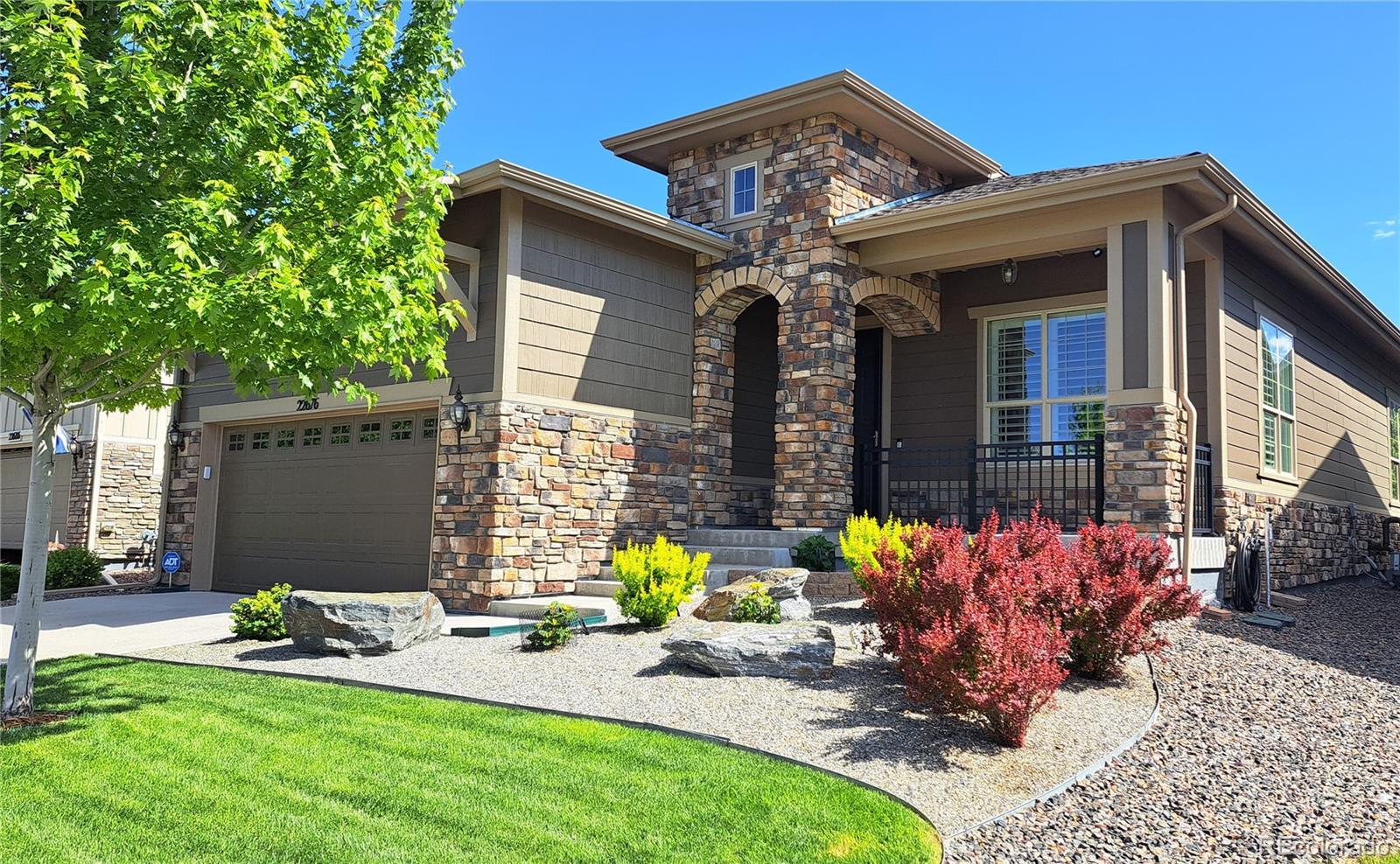 22676 E Glidden Drive
