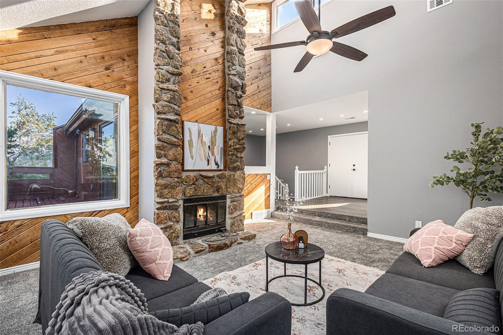 4432 Sentinel Rock