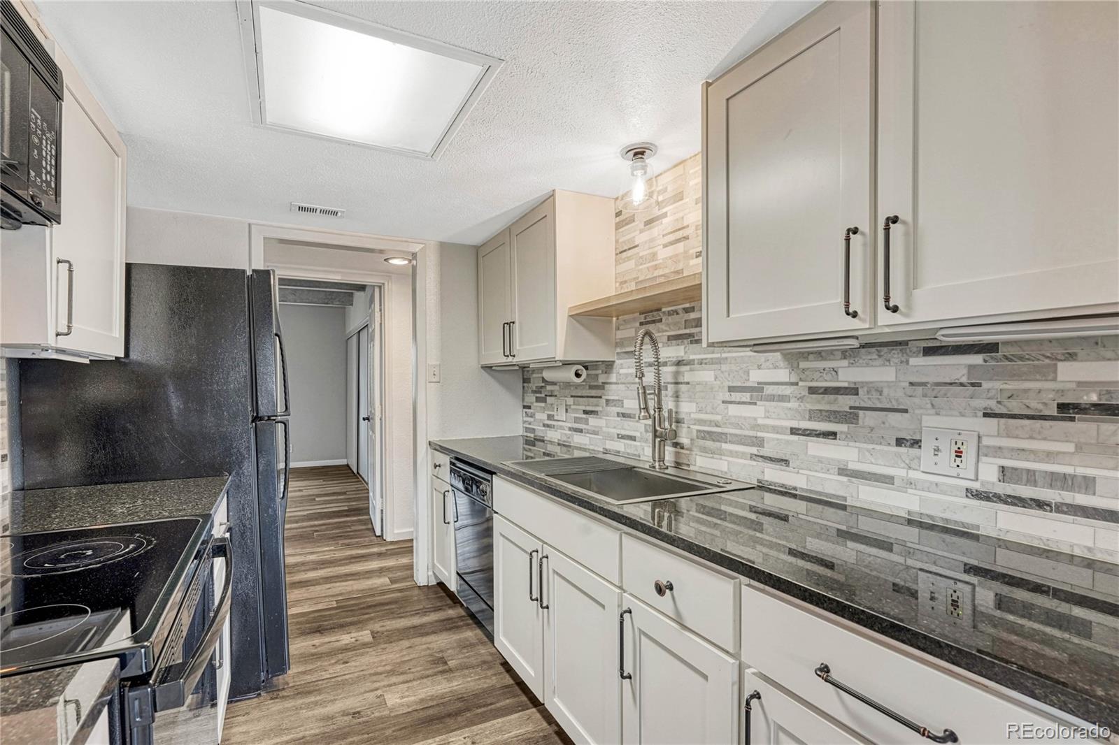 2525 S Dayton Way Unit: 2209