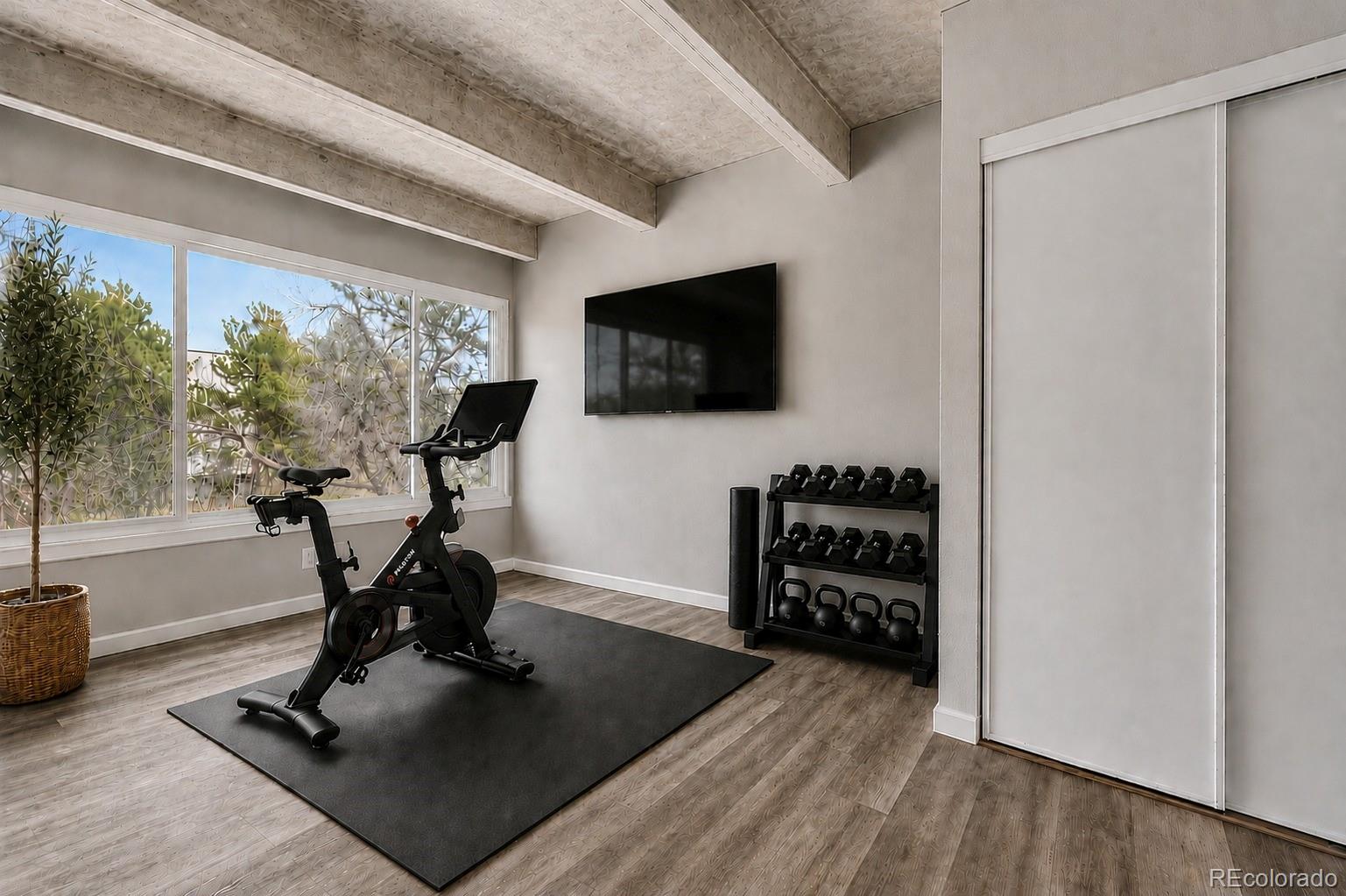 2525 S Dayton Way Unit: 2209