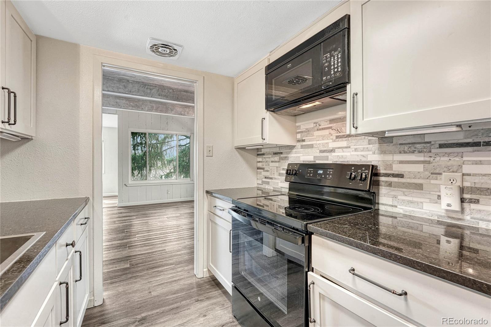 2525 S Dayton Way Unit: 2209