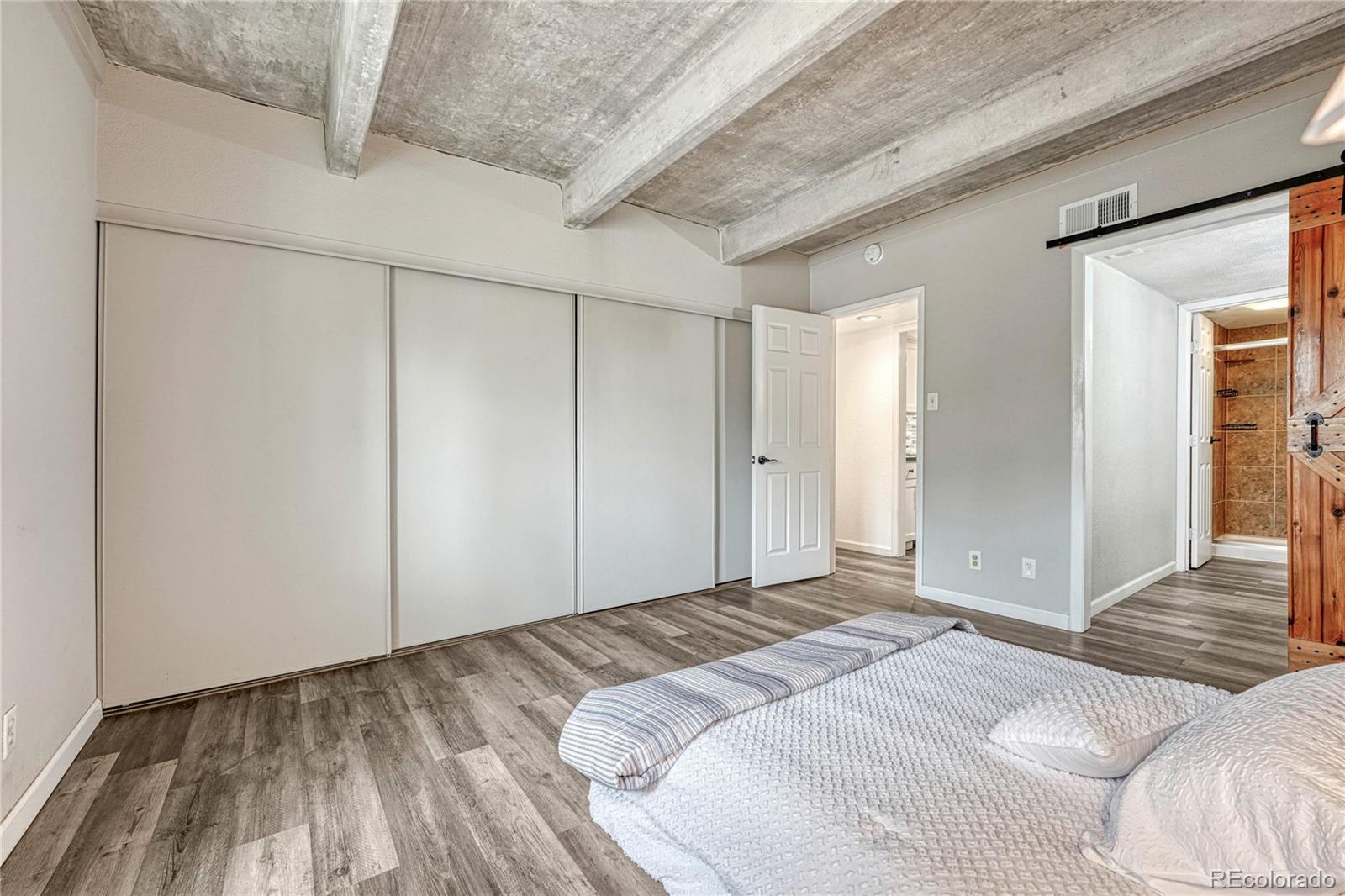 2525 S Dayton Way Unit: 2209