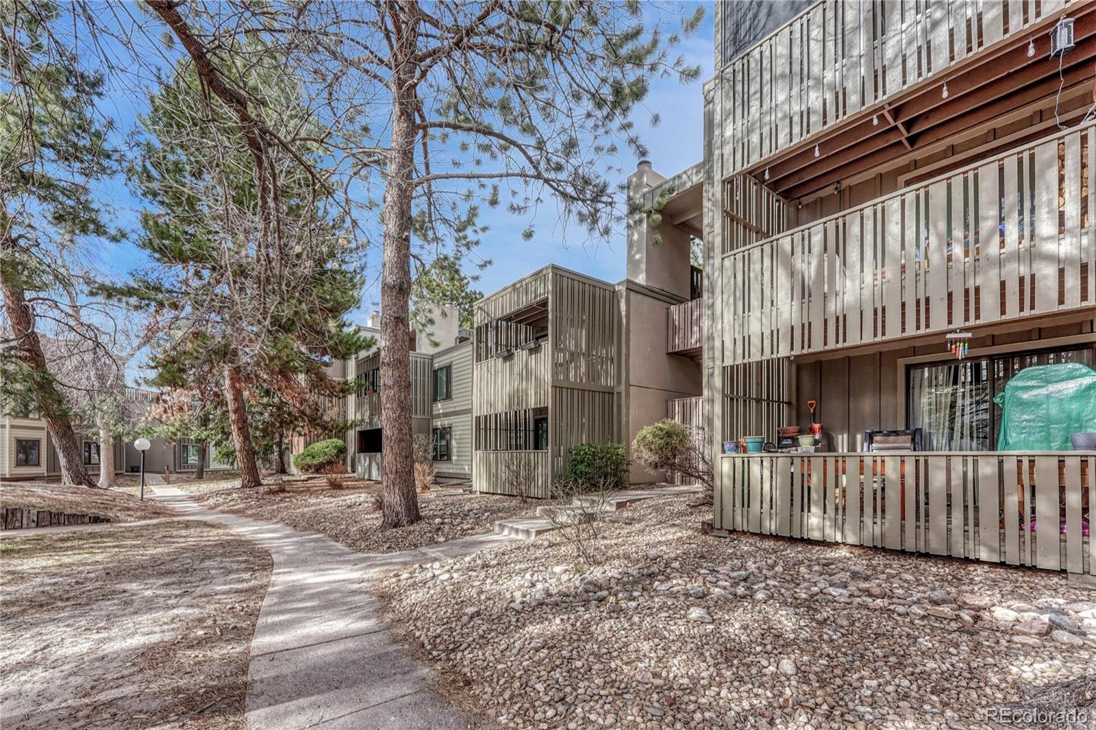 2525 S Dayton Way Unit: 2209