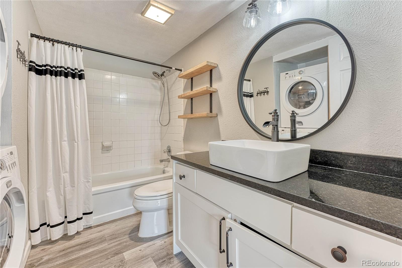 2525 S Dayton Way Unit: 2209