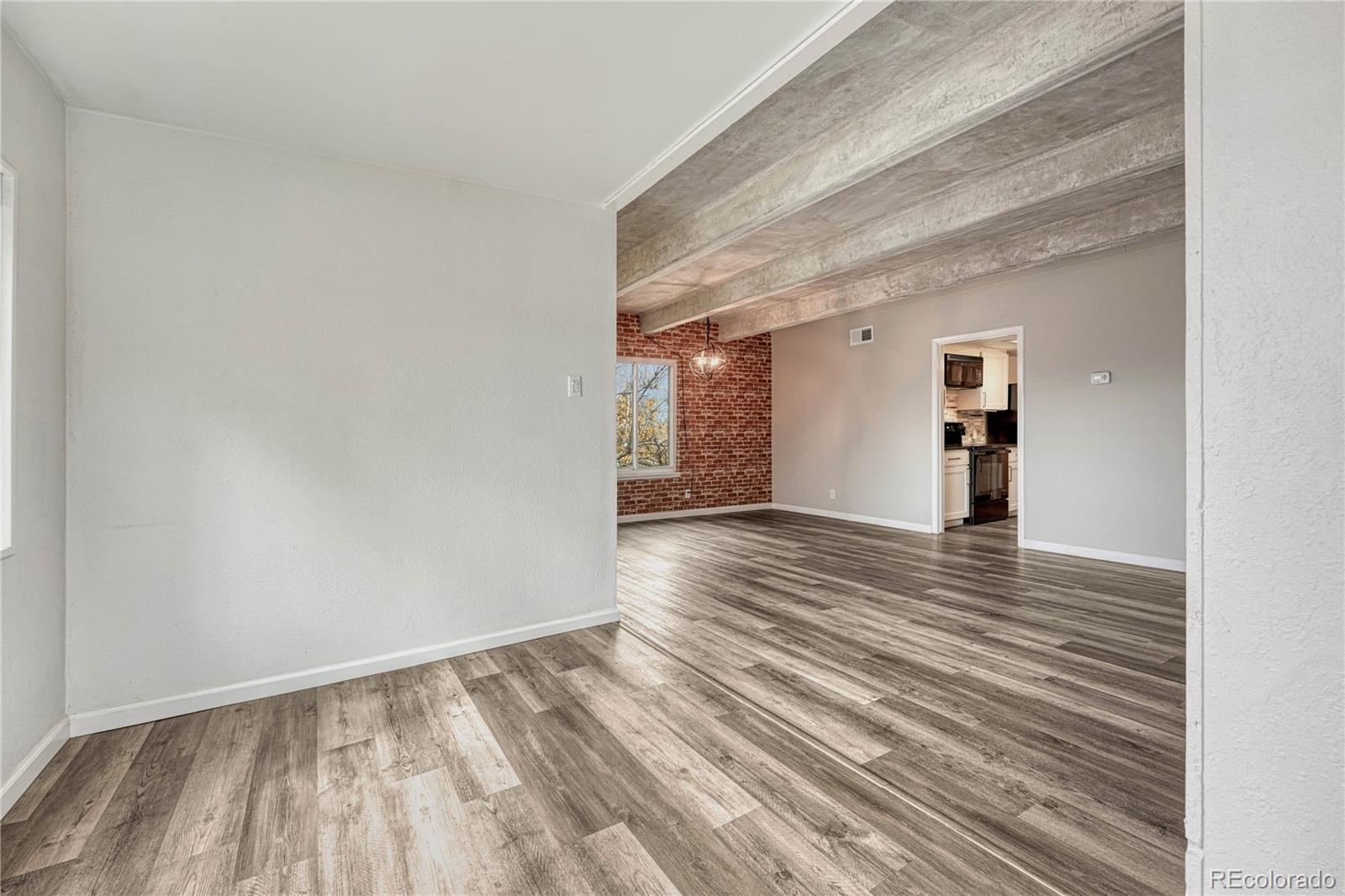 2525 S Dayton Way Unit: 2209