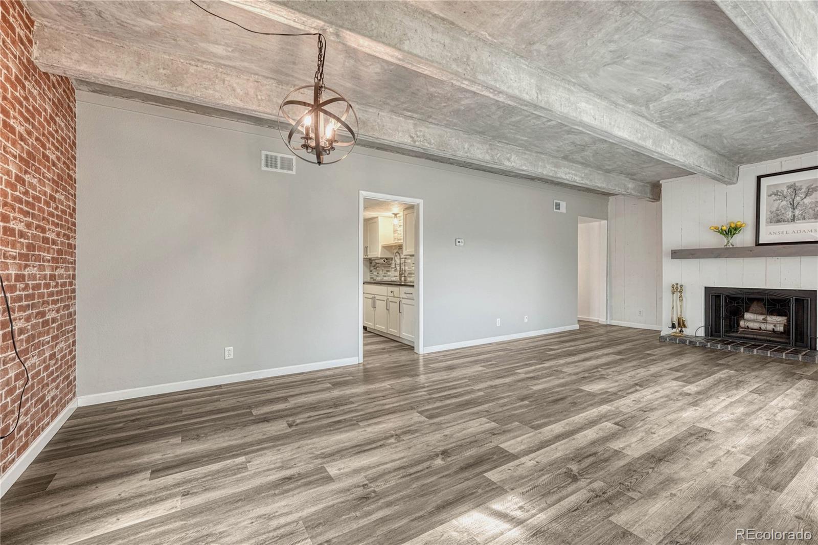 2525 S Dayton Way Unit: 2209
