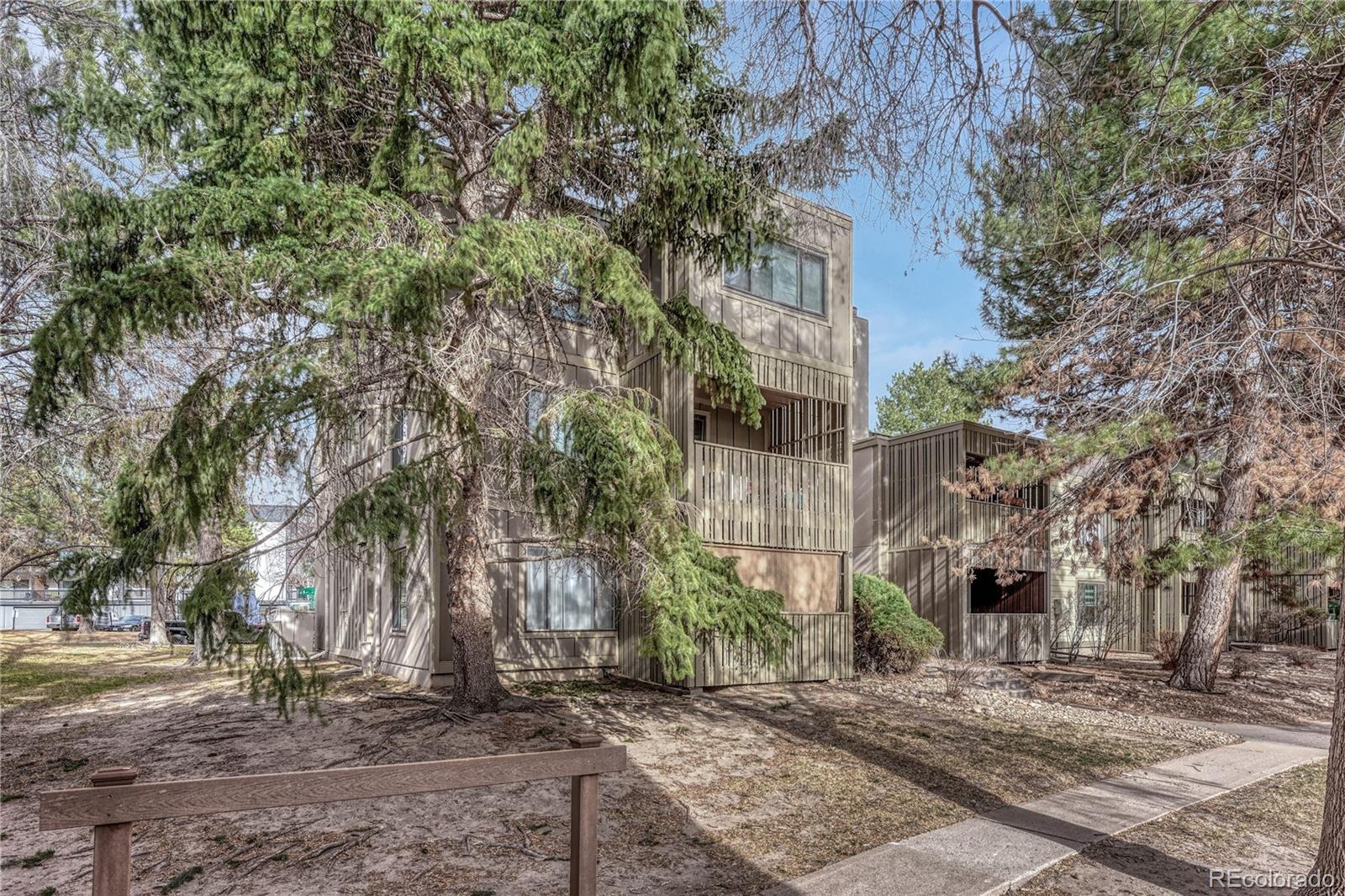 2525 S Dayton Way Unit: 2209