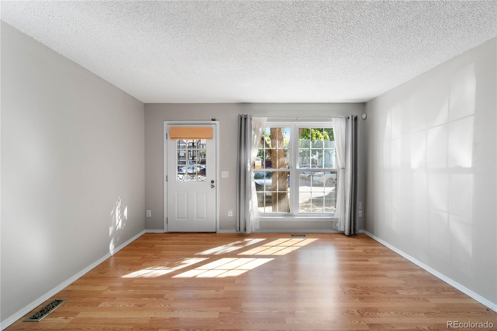 1811 S Quebec Way Unit: 143