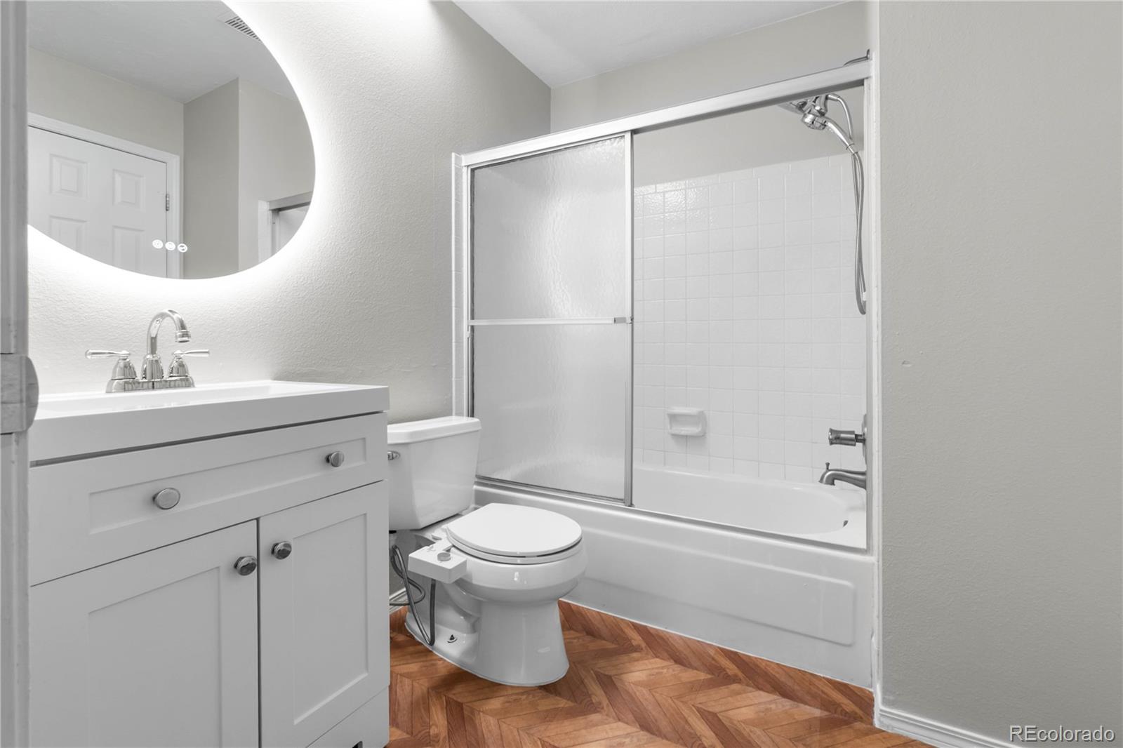 1811 S Quebec Way Unit: 143