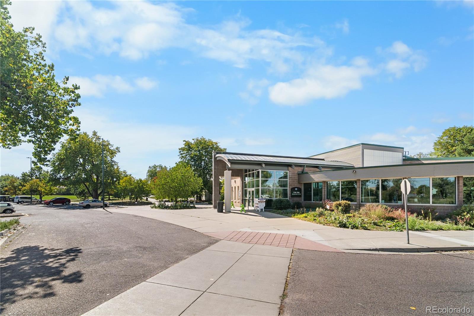 1811 S Quebec Way Unit: 143