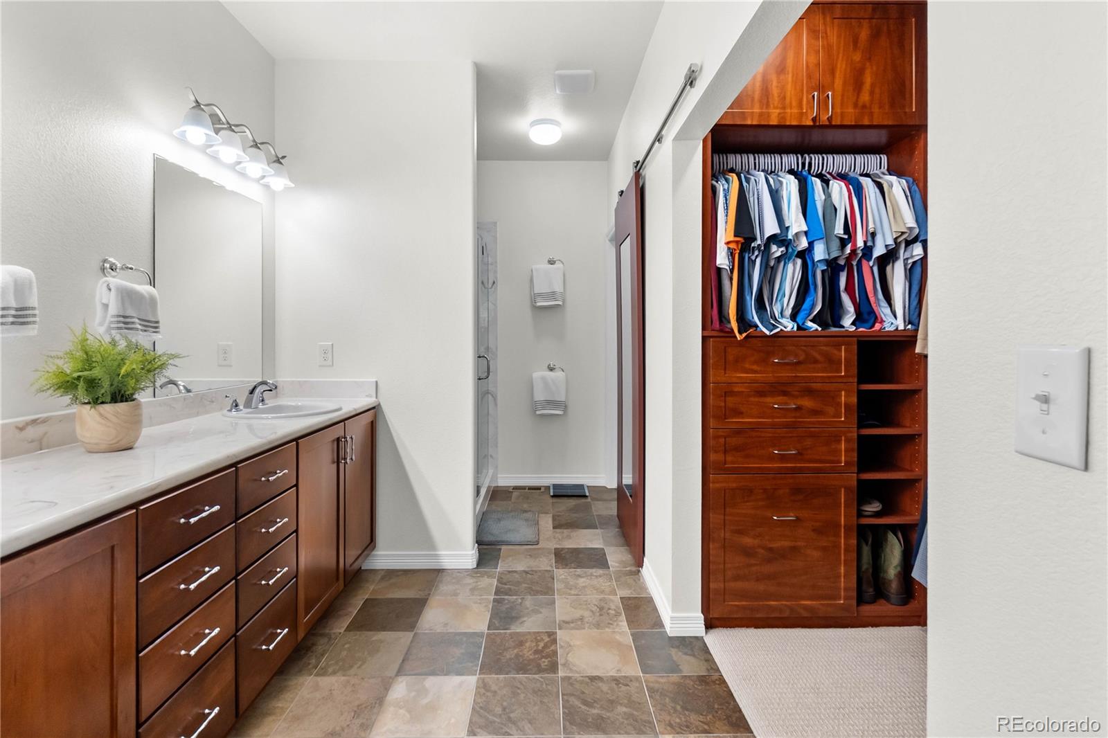 22241 E Euclid Drive