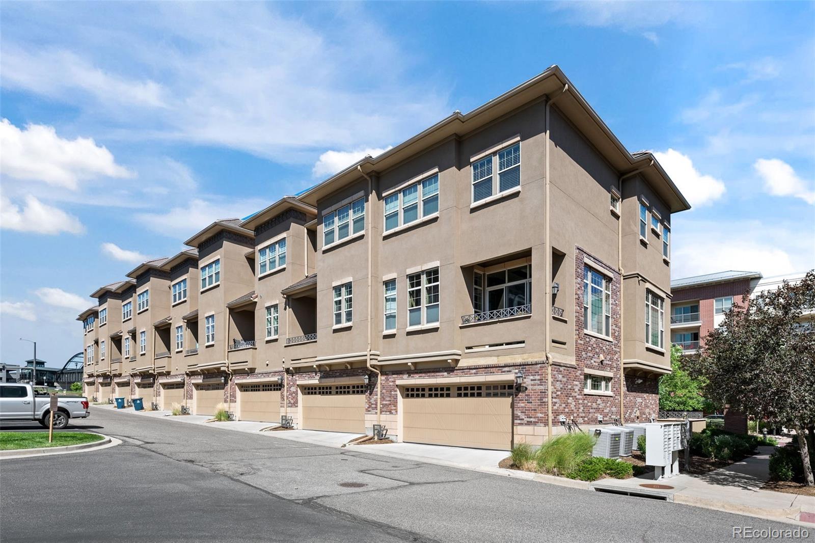 10110 Inverness Main Street