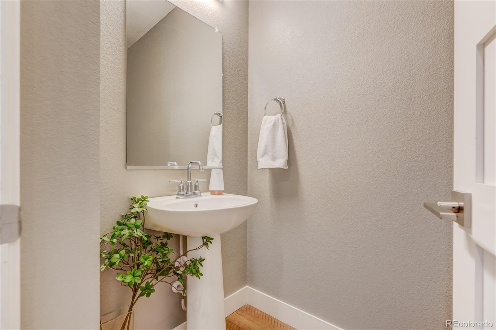 10199 E 59th North Place