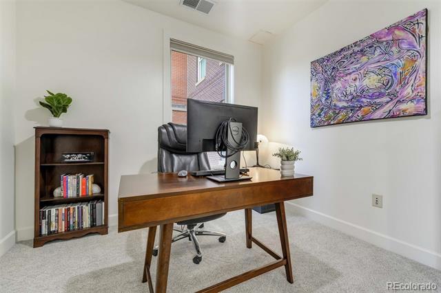1630 N Clarkson Street Unit: 408