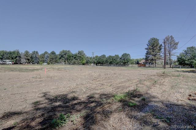1600 E Quincy Avenue